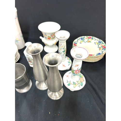 142 - Selection of porcelain and pewter to include Wedgwood, Aynsley, Cauldron etc