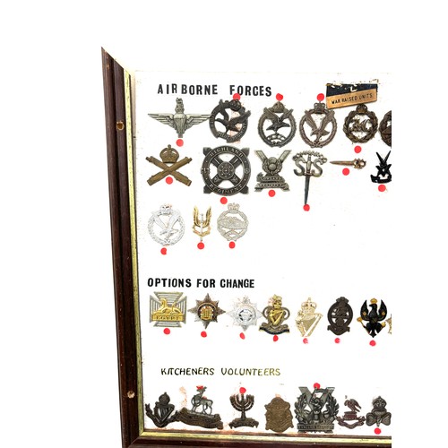 41 - Selection of assorted cap badges includes Airbourne etc