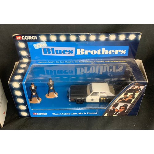 85 - Boxed Corgi Lock Stock And Two Smoking Barrels Rover Model CC01901, The Blues Brothers with Jake and... 