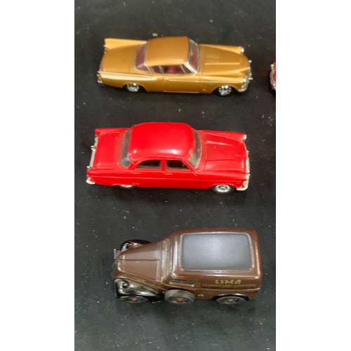 54 - Selection diecast cars to include dinky studebaker golden hawk, Dinky Austin, Corgi Ford Zephyr, Din... 