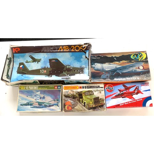 98 - Selection of 5 Model kits includes Heinkel he 170a, PK-174 etc