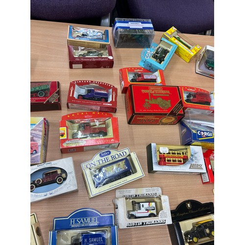 35 - Selection of die cast vehicles to include Corgi 281 Datapost metro, Corgi Websters brew die caste ve... 