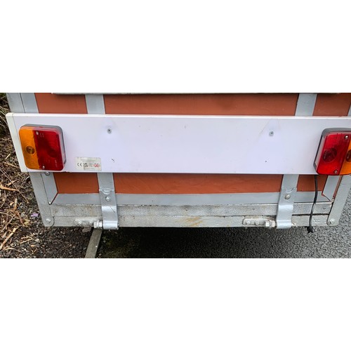 100A - Single axel trailer, approximate measurements: Length inc towbar 109 inches, Wheel to wheel 50 inche... 