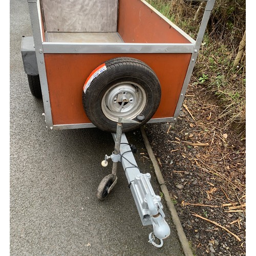 100A - Single axel trailer, approximate measurements: Length inc towbar 109 inches, Wheel to wheel 50 inche... 