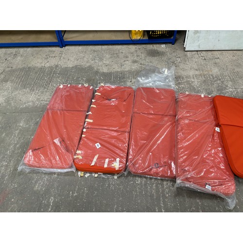 208 - Selection of orange outdoor padded seat protection covers