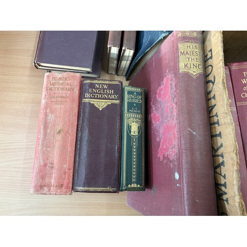 123 - Selection vintage hardback books to include Dickens, Junior science, The world of Children, Shakespe... 