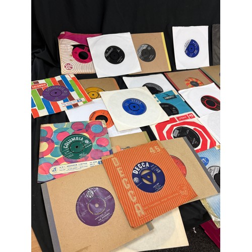 81 - Selection of 45 records to include 50/60's era