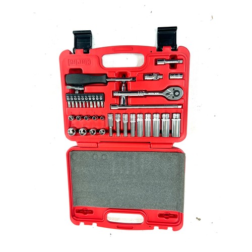 290 - Cased clarke pro socket set