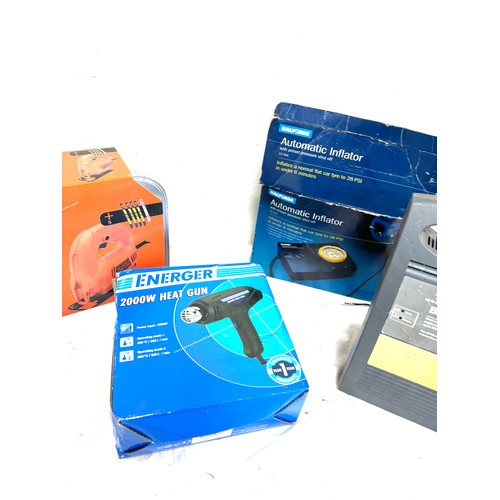 299 - Selection of electrical items includes Black and decker, heat gun etc