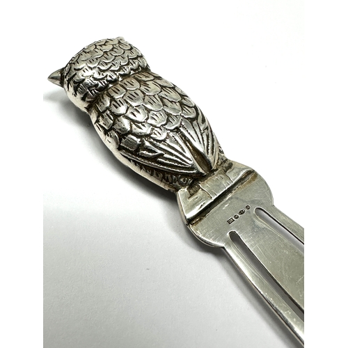 64 - Vintage silver owl book / page marker