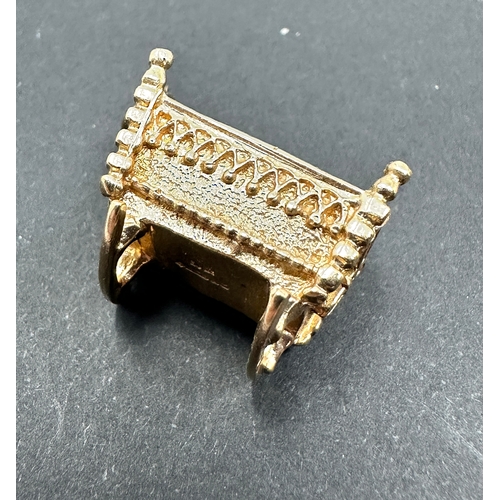 166 - vintage 9ct gold crib charm weight 5.9g