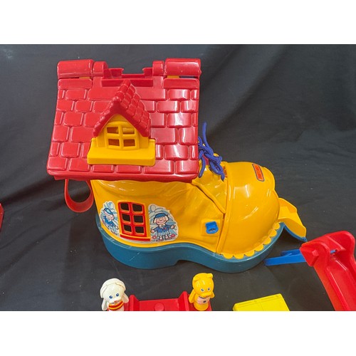 77 - Matchbox Boot School 1983 vintage toy plays set With accessories  together with Fisher Price Jack in... 