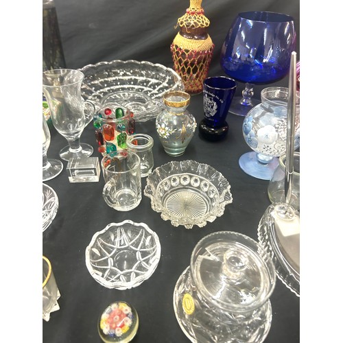 133 - Selection of assorted glassware to included coloured glass pieces, Waterford pen stand, Webb and Cor... 