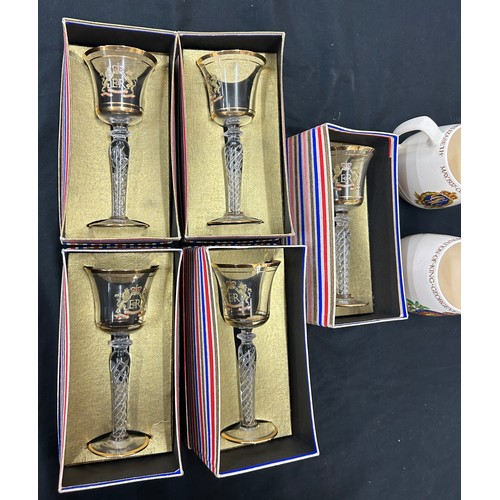 31 - Selection of Royal Coronation items to include a set of five Coronation glasses 2nd June 1953, and t... 