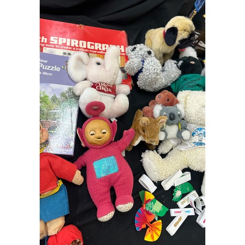 181 - Selection of vintage toys, teddies and games to include Sculpture puzzles 3D Veritical jigsaw 'The P... 