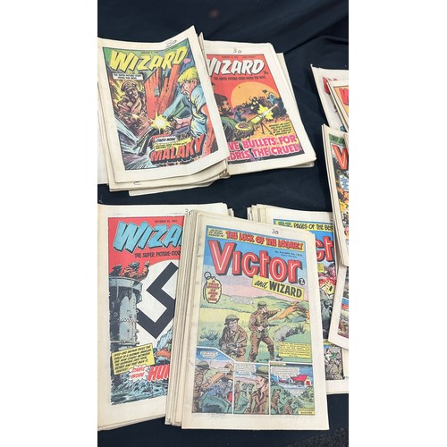 117 - Selection of vintage comics to include Victor, Wizard etc