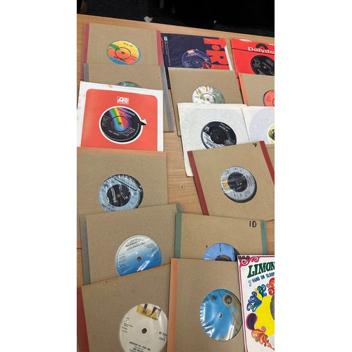 19 - Large selection of 45's to include ' The Beatles', ' The Kinks', ' Blondie' etc