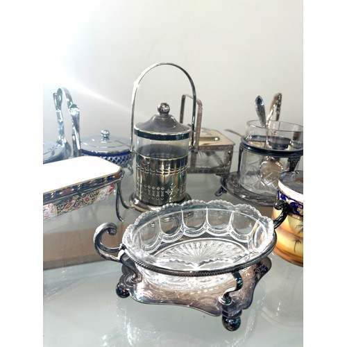 61 - Selection of silver plated ware includes Bon Bon dishes etc