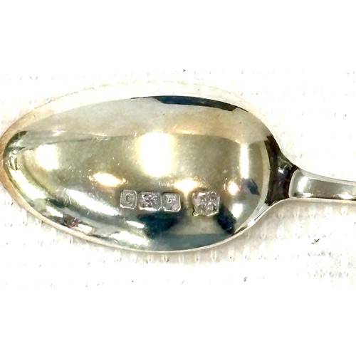 590 - Hallmarked silver Walker & Hall cased set of 6 teaspoons and sugar tongs