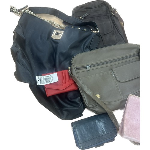 149 - Selection of assorted ladies hand bags