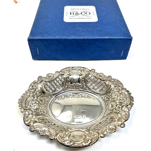 57 - Boxed silver sweet dish weight 77g