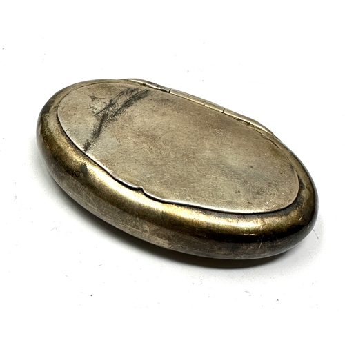 64 - Vintage silver snuff box