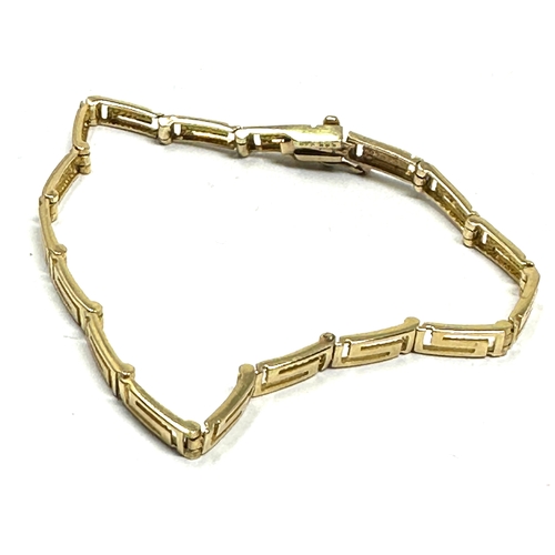 406 - 14ct gold bracelet weight 6.1g