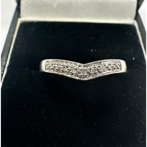 408 - 9ct white gold diamond ring weight 1.8g