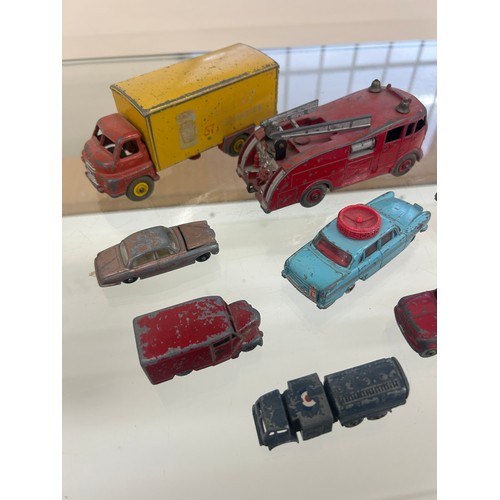 121 - Selection of vintage and later Corgi and dinky cars includes dinky big bedford etc