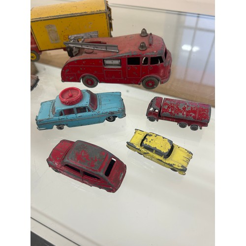 121 - Selection of vintage and later Corgi and dinky cars includes dinky big bedford etc