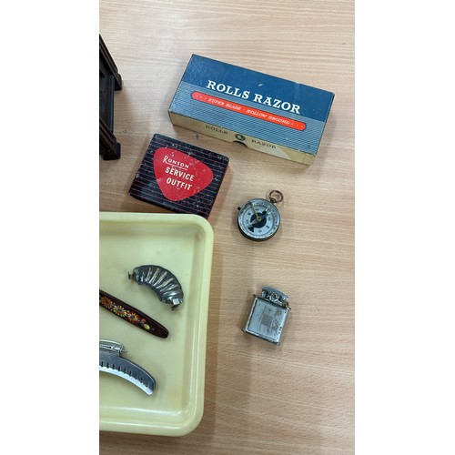 406 - Selection of vintage collectables to include a razor, a lighter etc