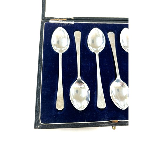 475 - Cased set of silver 1924 tea spoons total weight 47 grams