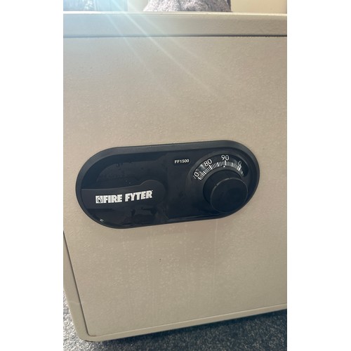 100C - Fire fyter combination code safe, code will be given to winning bidder