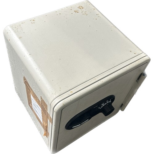 100C - Fire fyter combination code safe, code will be given to winning bidder