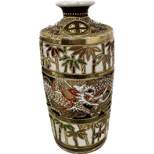 487 - Two hand painted oriental vases both with marks to base overall height approximately 7 inches tall