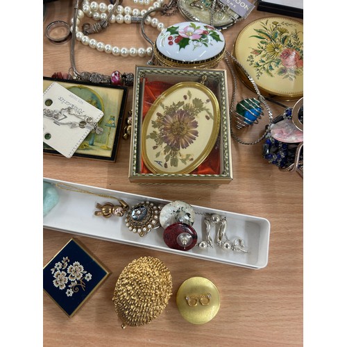 417 - Large selection of vintage and later costume jewellery includes small novelty picture frames, earrin... 