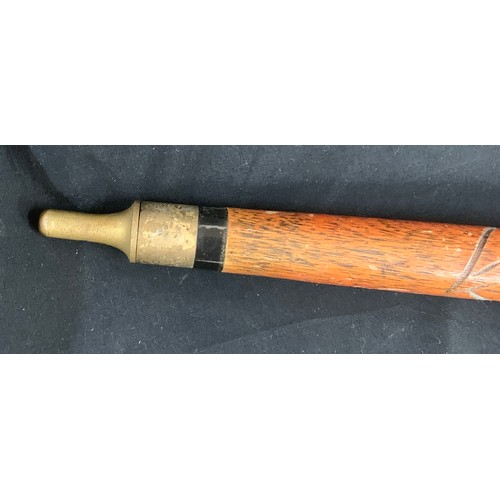 285 - Vintage carved brass snooker cue