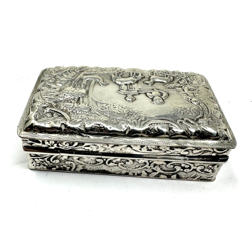 18 - antique silver embossed snuff box measures approx 7.5cm by 4.5cm