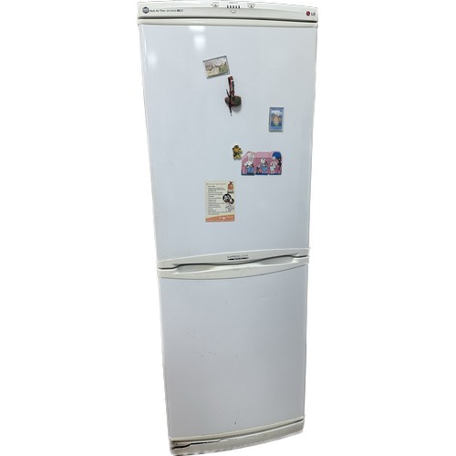 378 - Express cool LG fridge freezer model no GR-359SQ - untested, crack to bottom