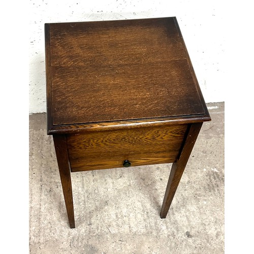 359 - Oak one drawer sewing table 25 inches tall x 15 x 15