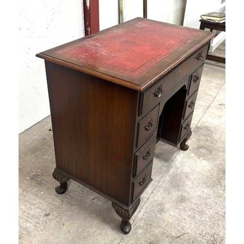 373 - Leather topped mahogany 7 drawer ladies writing desk with Queen Ann legs measures approximately 30 i... 