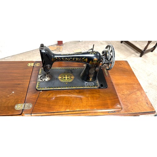 363 - Vintage singer treadle sewing machine table, Height 31 inches, Width 36 inches, Depth 17 inches