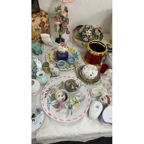 224 - Large selection of miscellaneous to include Royal Doulton, Coalport, Aynsley etc