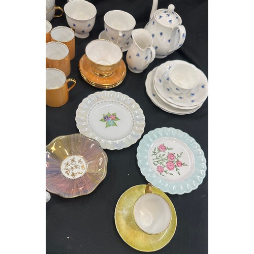 222 - Selection of vintage part tea services to include a Royal Crown Derby Chatsworth pattern cake plate,... 