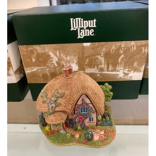 52 - Selection of Boxed Lilliput lane cottages includes Toffee apple, The Pineapple house, Lorna Doones f... 