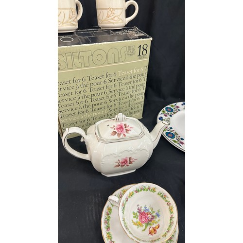 182 - Selection of porcelain miscellaneous to include a vintage Biltons original boxed tea set, cups and s... 