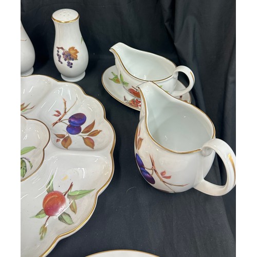 183 - Part Royal Worcester Evesham pattern dinner service to include plates, cruet set, condiment dish, gr... 