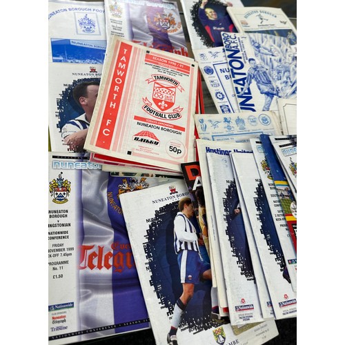 261 - Large selection of vintage ' Nuneaton Borough' football magazines