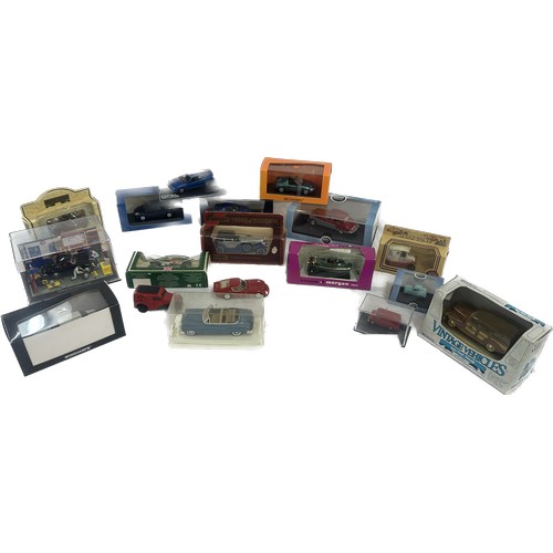 130 - Selection of boxed and unboxed diecast vehicles to include Oxford, Hi Story, Lledo, Brumm, Days gone... 