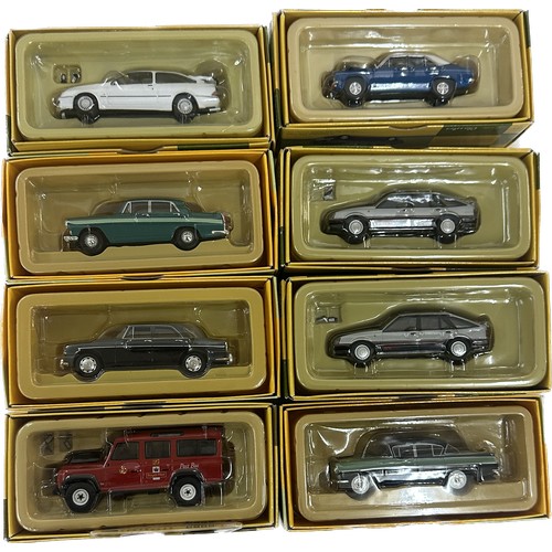 118 - Selection 8  boxed Vanguard diecast car models to include Land Rover Defender Royal Mail, Ford Sierr... 